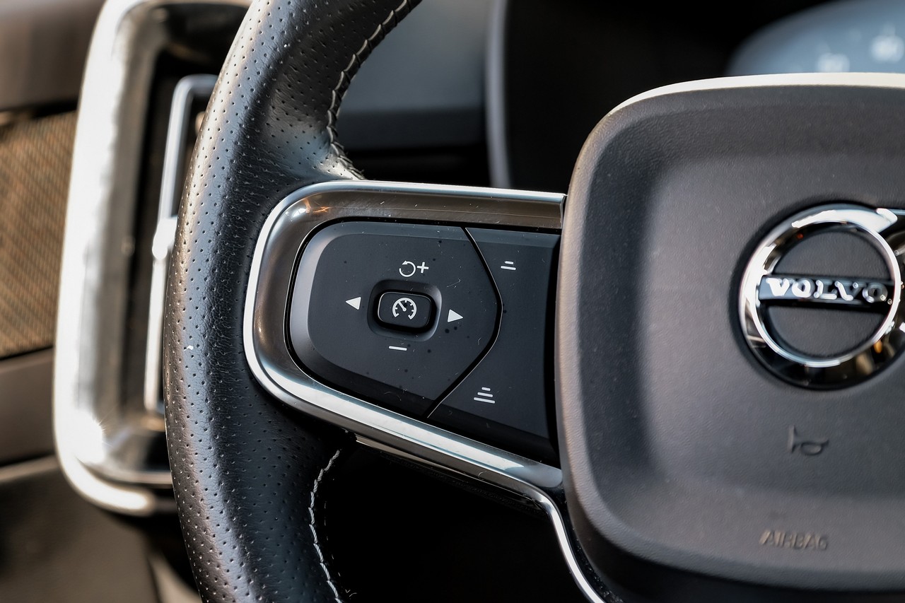 Volvo XC40 Vehicle Main Gallery Image 20