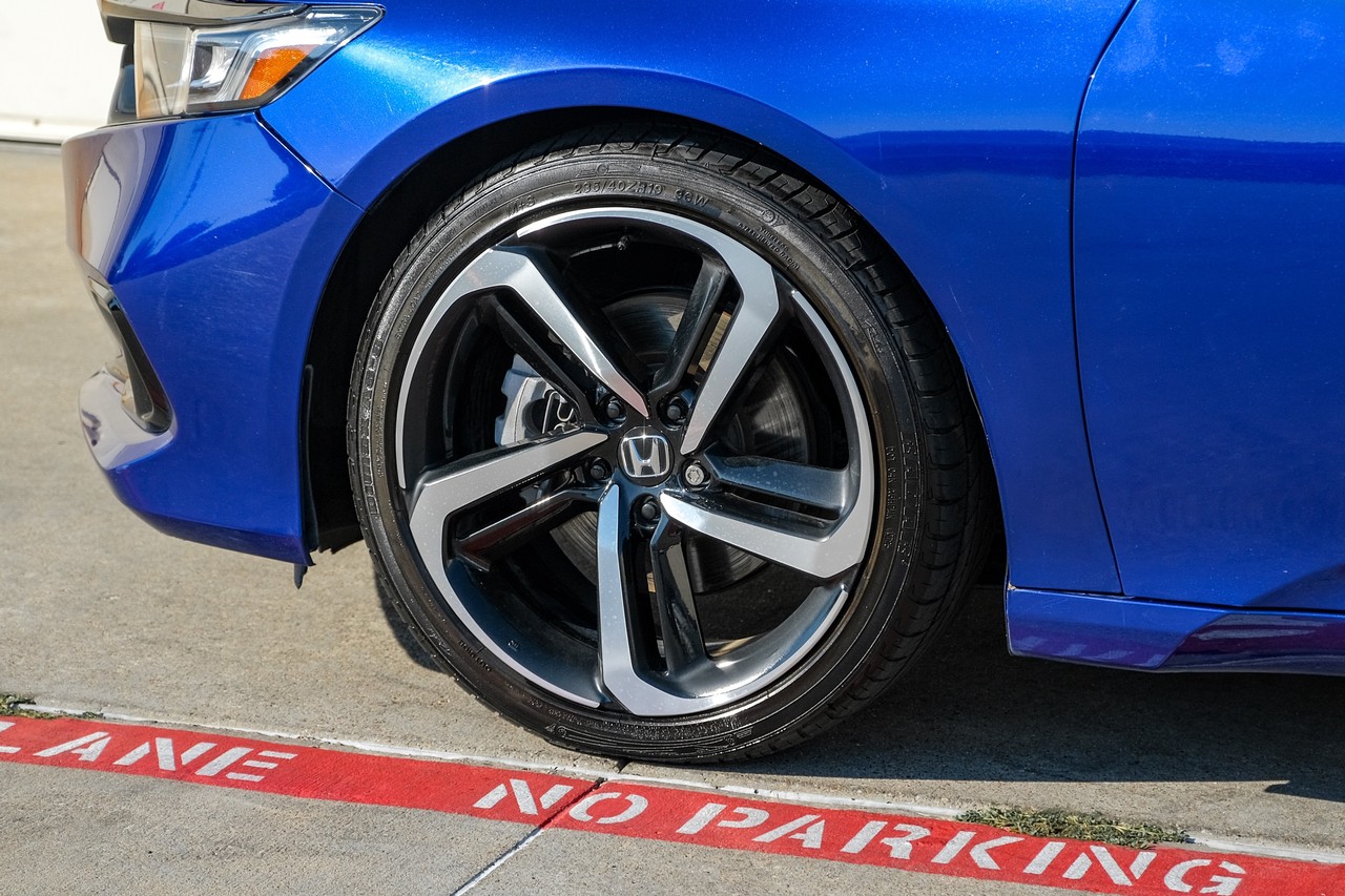 Honda Accord Sedan Vehicle Main Gallery Image 49