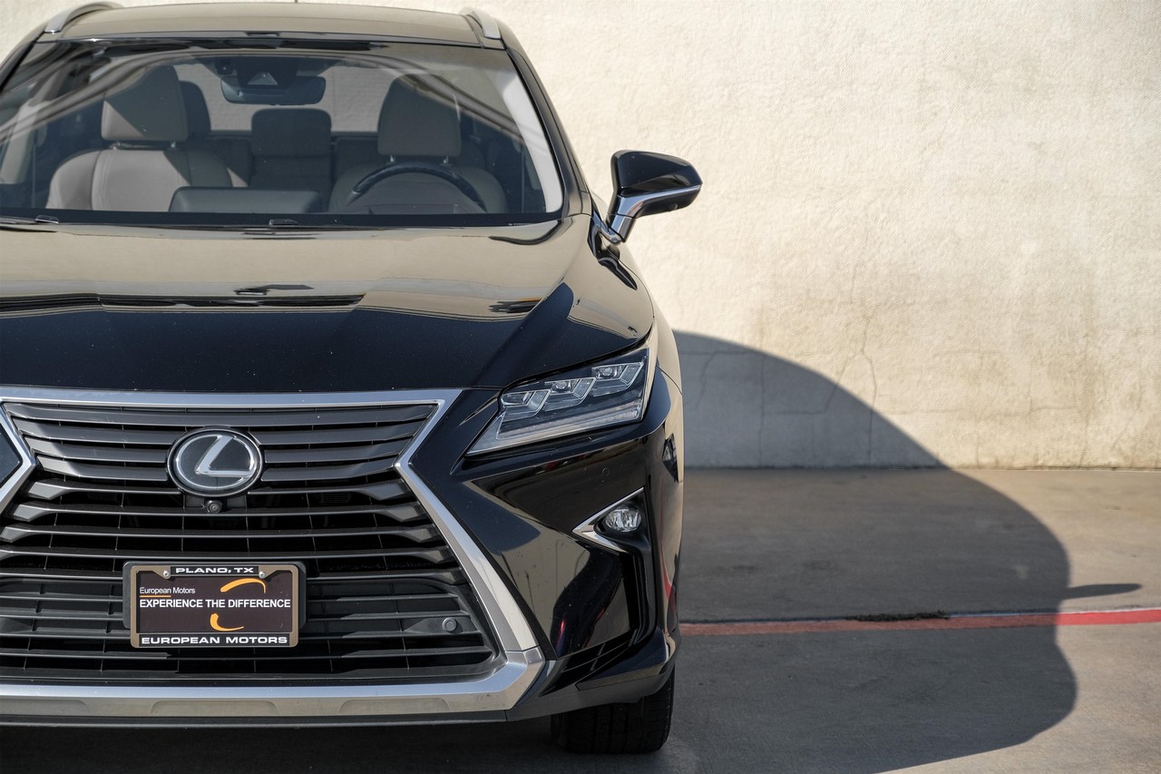 Lexus RX 350 Vehicle Main Gallery Image 47