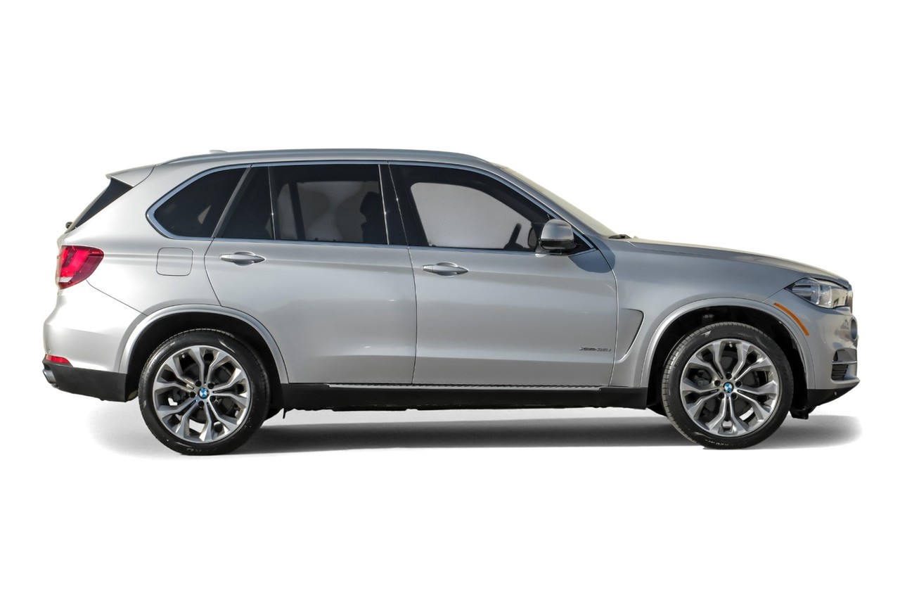 BMW X5 Vehicle Main Gallery Image 07