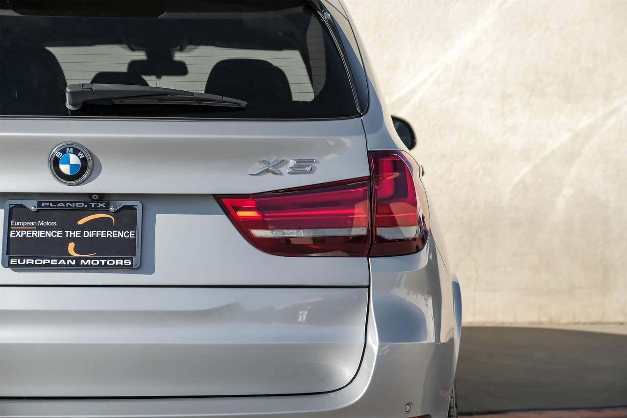 BMW X5 Vehicle Main Gallery Image 42