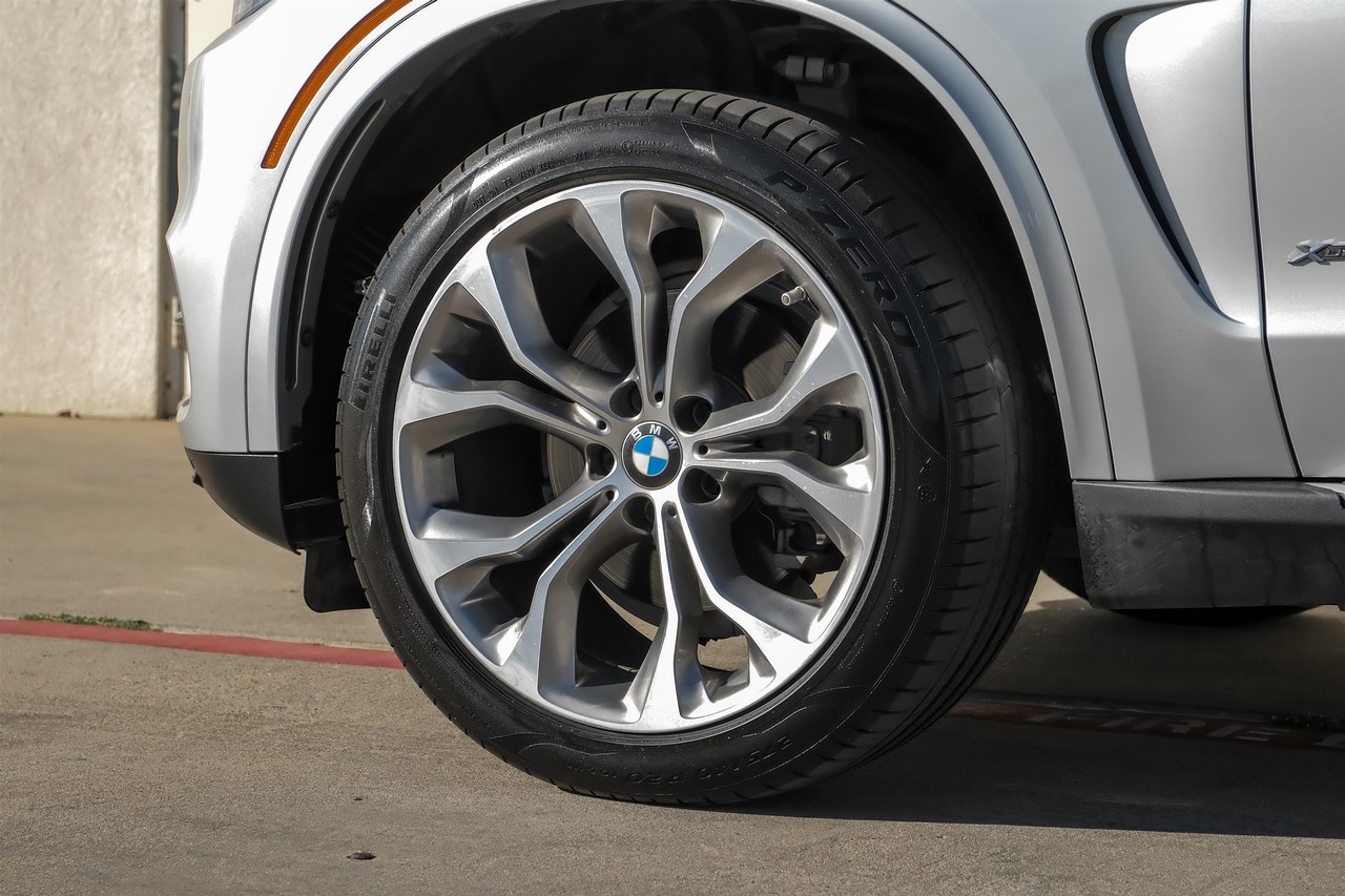 BMW X5 Vehicle Main Gallery Image 51