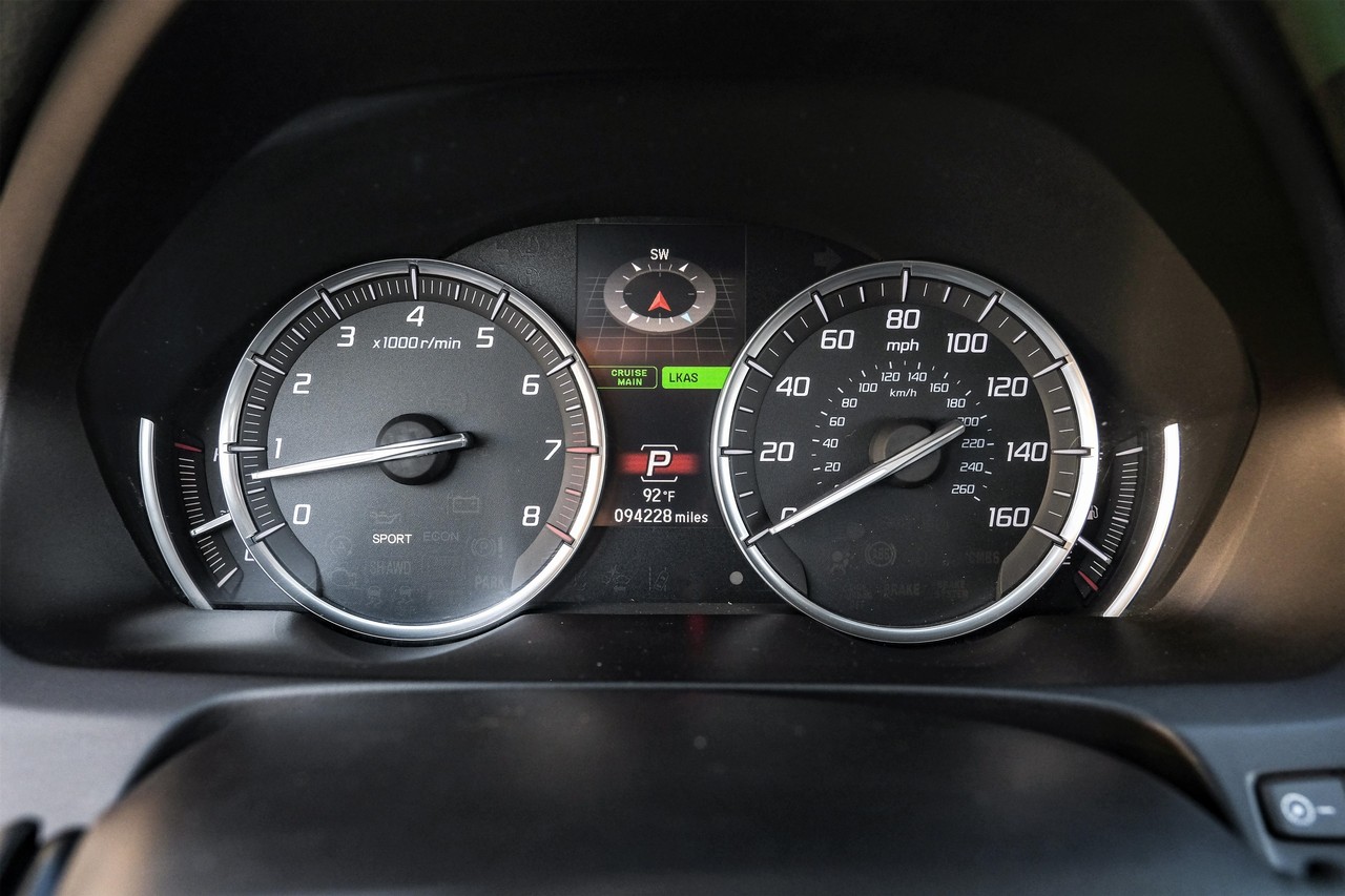 Acura TLX Vehicle Main Gallery Image 20