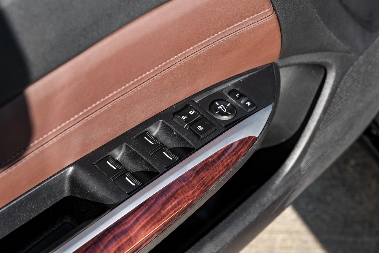 Acura TLX Vehicle Main Gallery Image 45