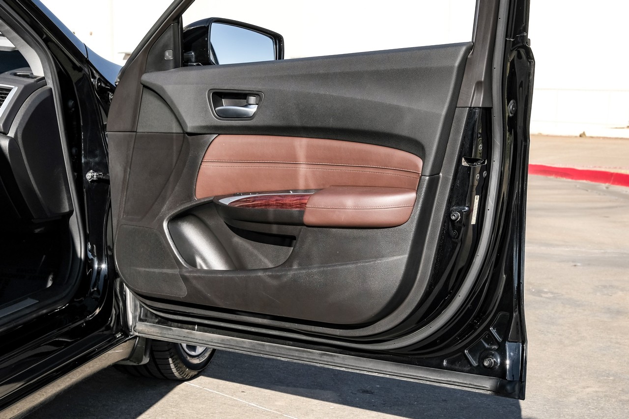 Acura TLX Vehicle Main Gallery Image 47