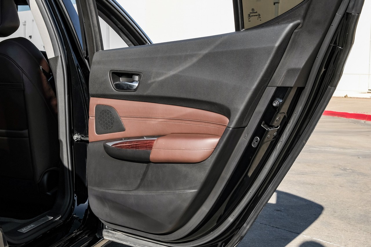 Acura TLX Vehicle Main Gallery Image 49