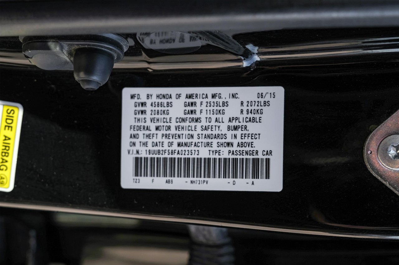 Acura TLX Vehicle Main Gallery Image 61
