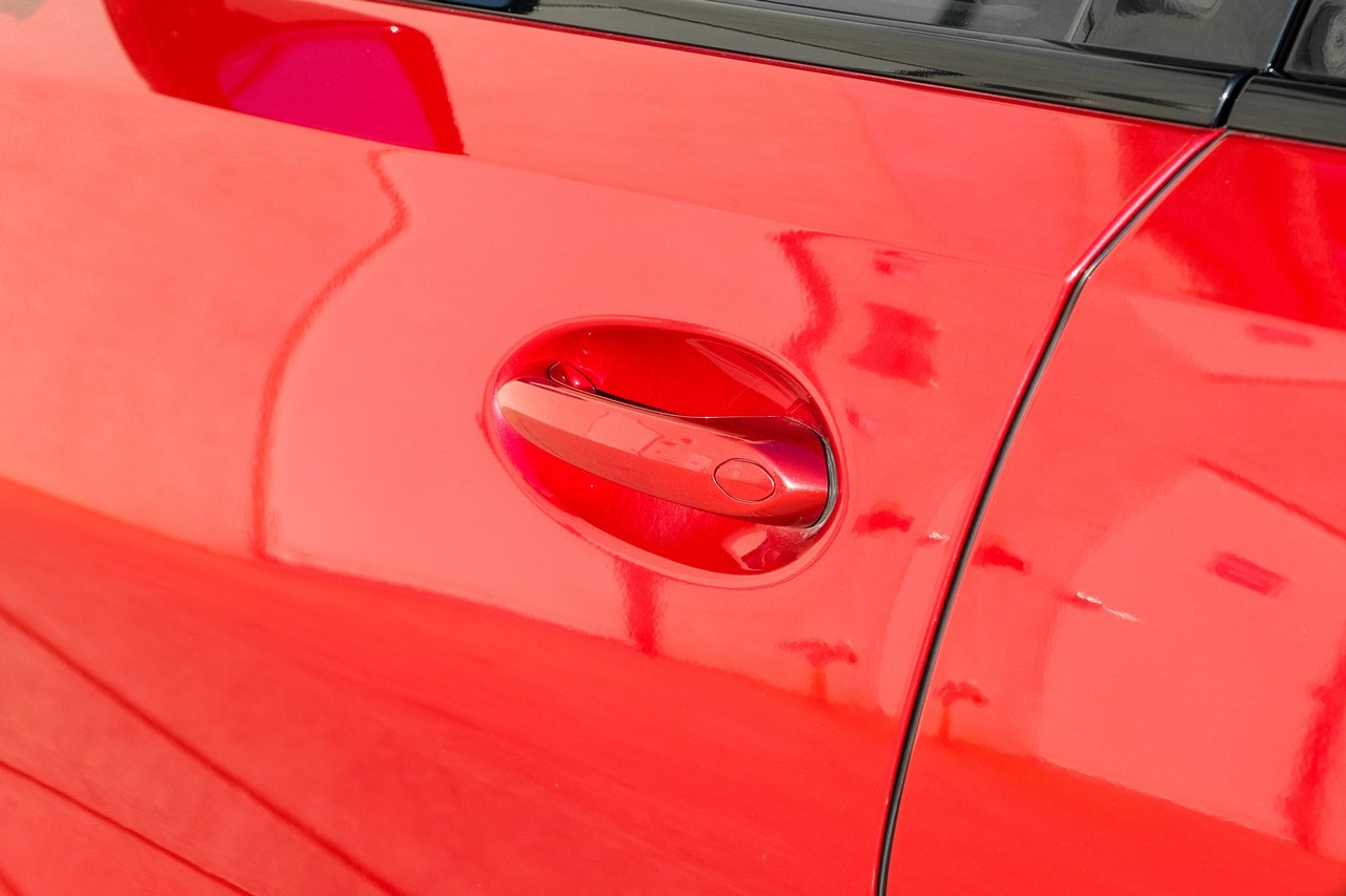 BMW X6 Vehicle Main Gallery Image 38