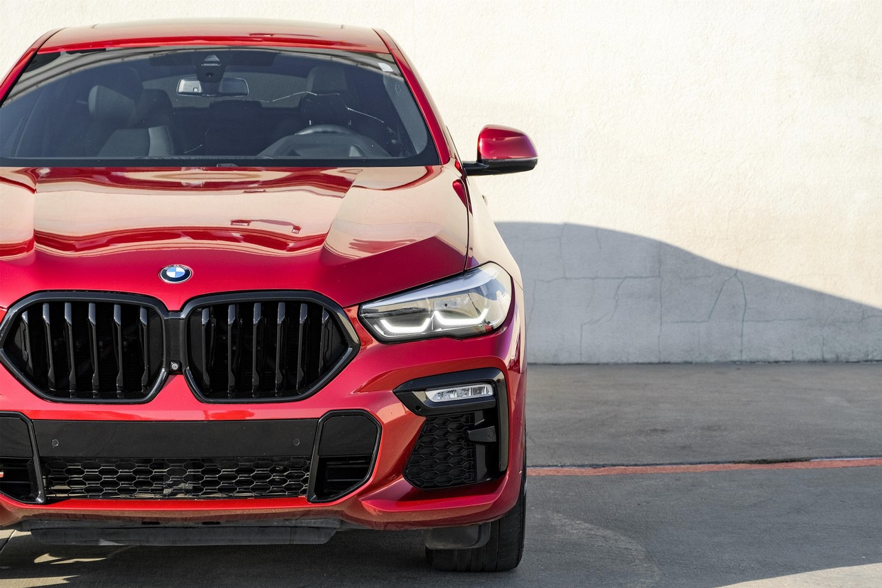BMW X6 Vehicle Main Gallery Image 48