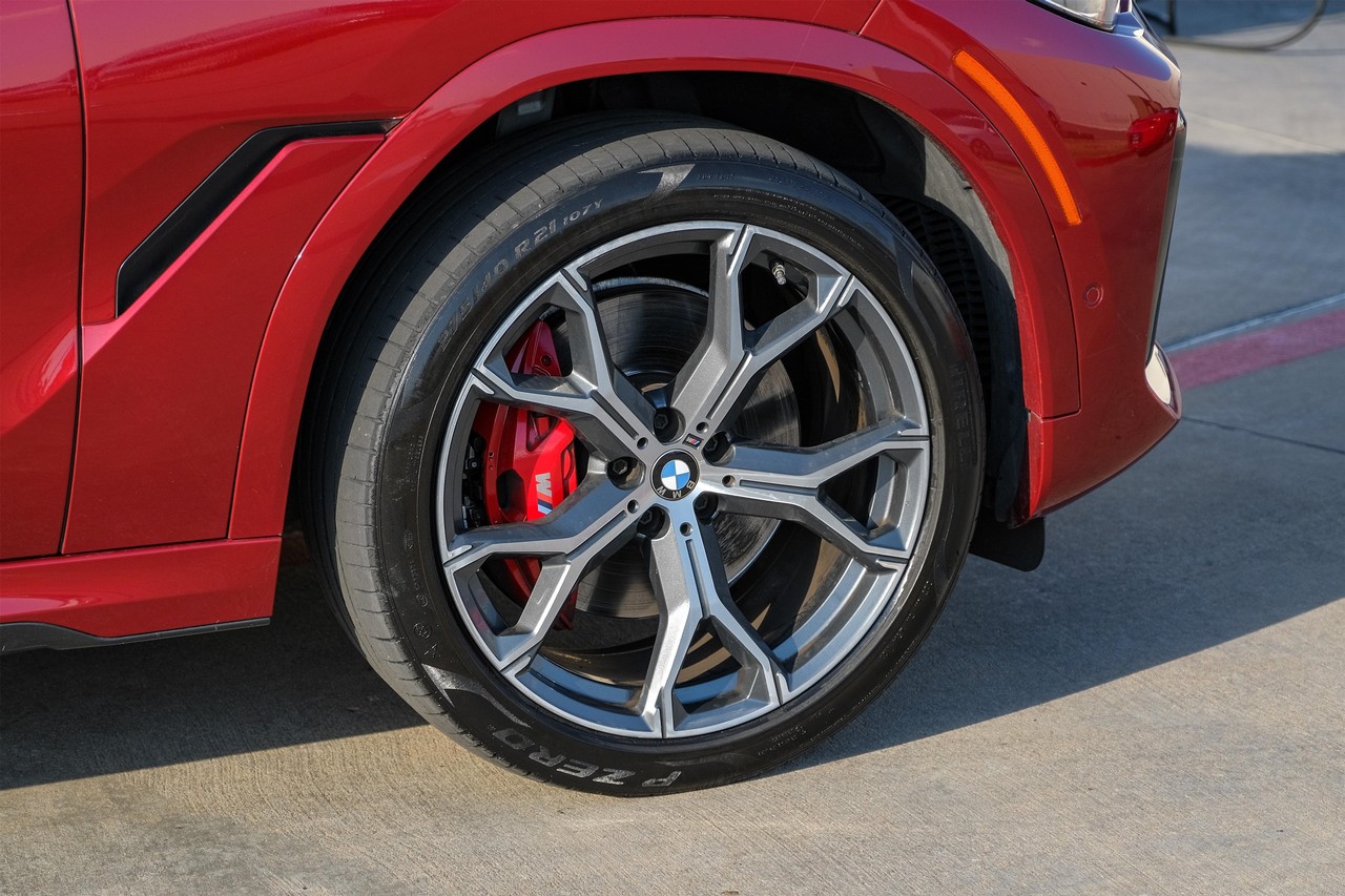 BMW X6 Vehicle Main Gallery Image 51