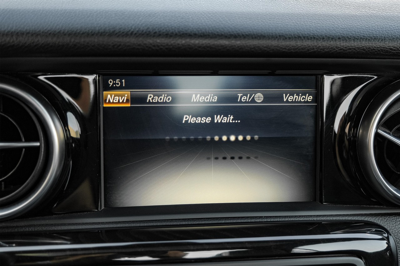 Mercedes-Benz SLC Vehicle Main Gallery Image 24