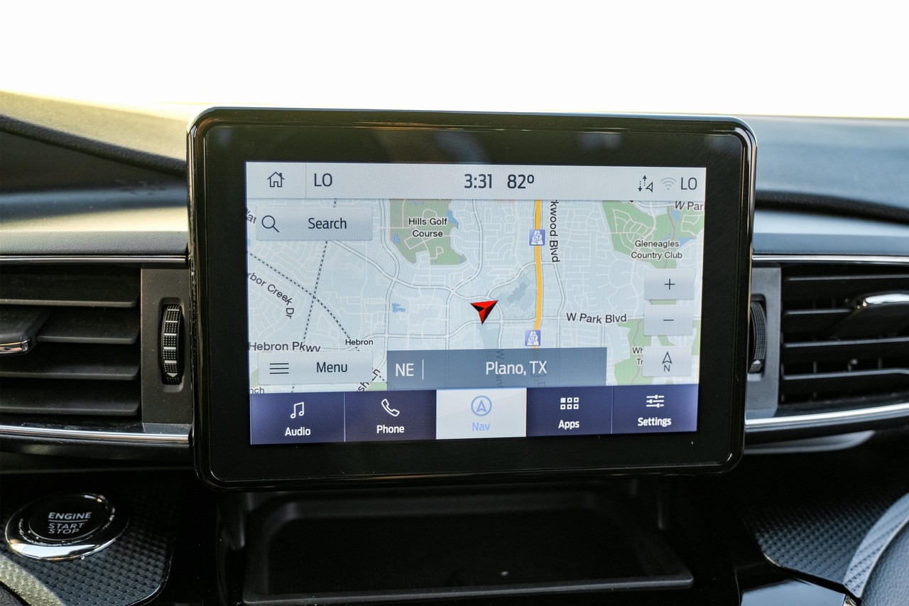 Ford Explorer Vehicle Main Gallery Image 21