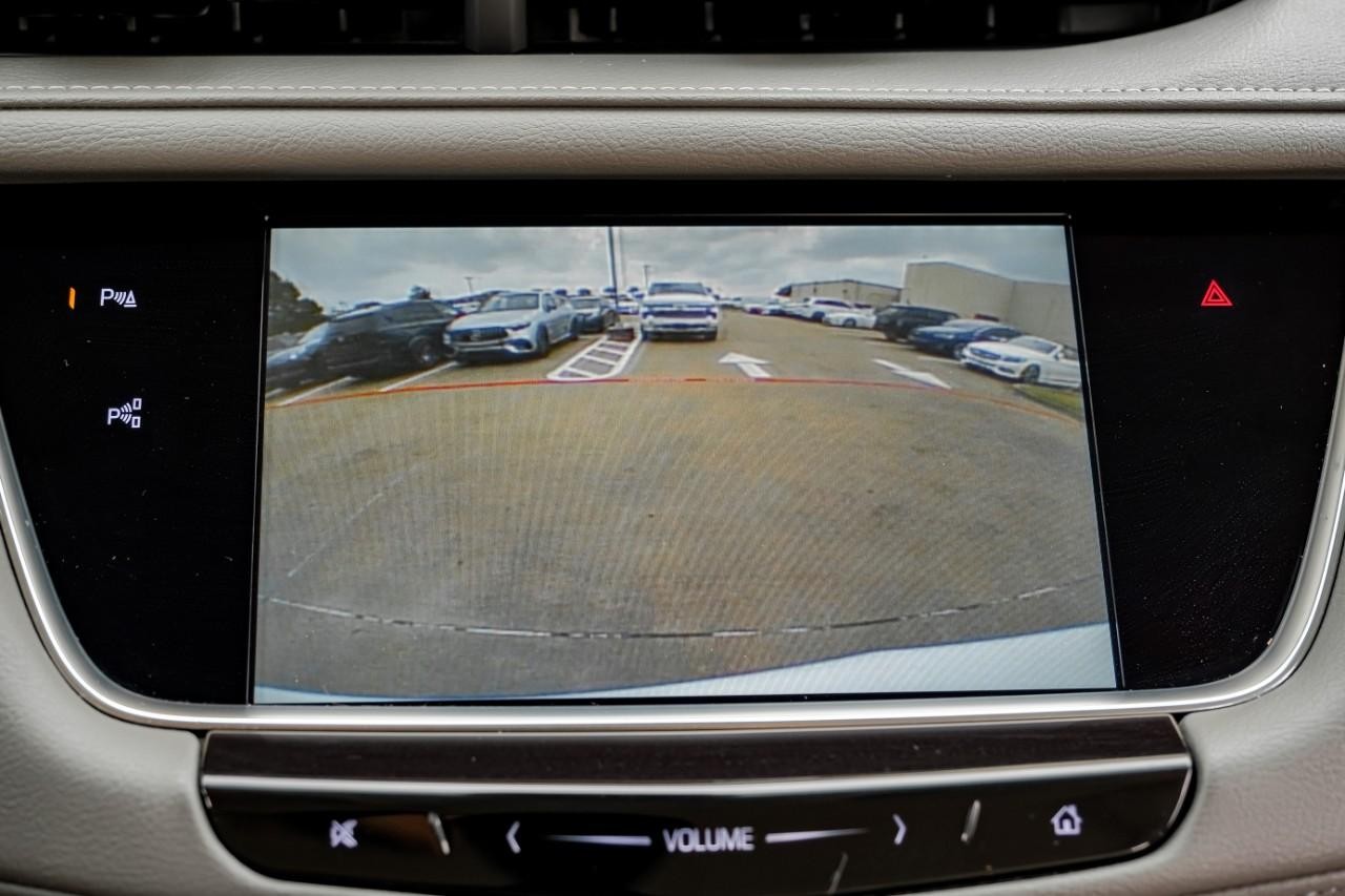 Cadillac XT5 Vehicle Main Gallery Image 25