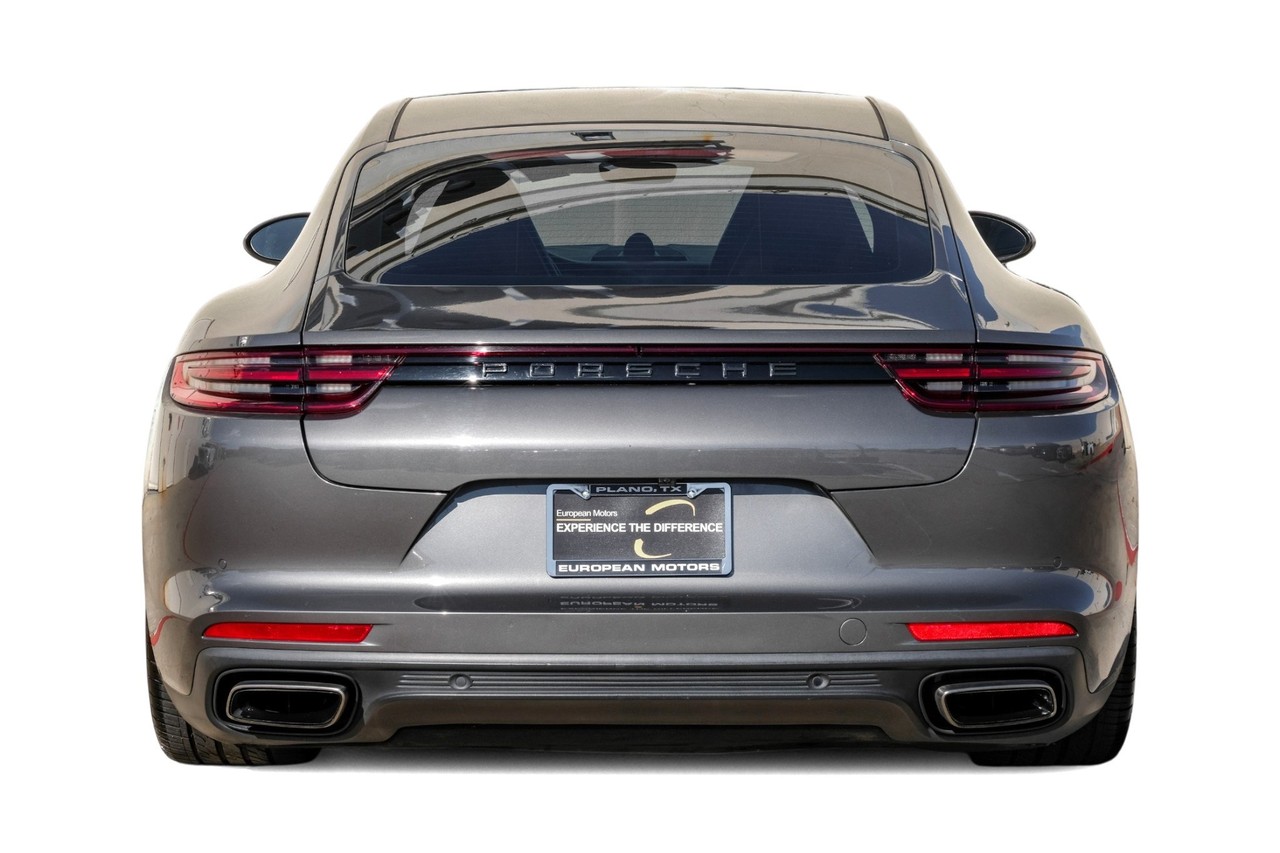 Porsche Panamera Vehicle Main Gallery Image 08