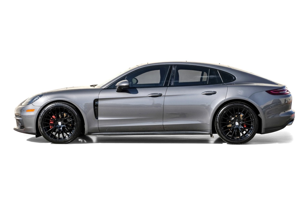 Porsche Panamera Vehicle Main Gallery Image 10