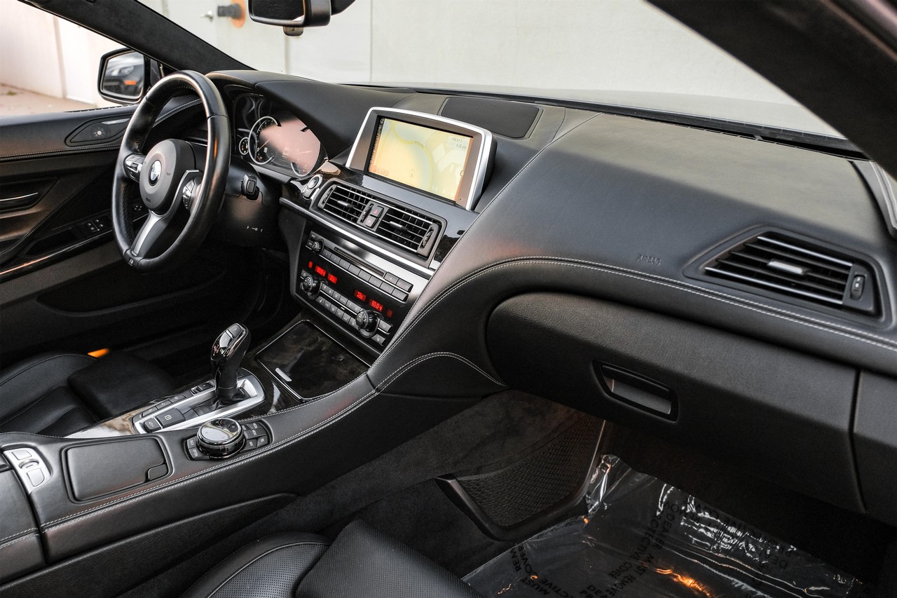BMW 6 Series Vehicle Main Gallery Image 13