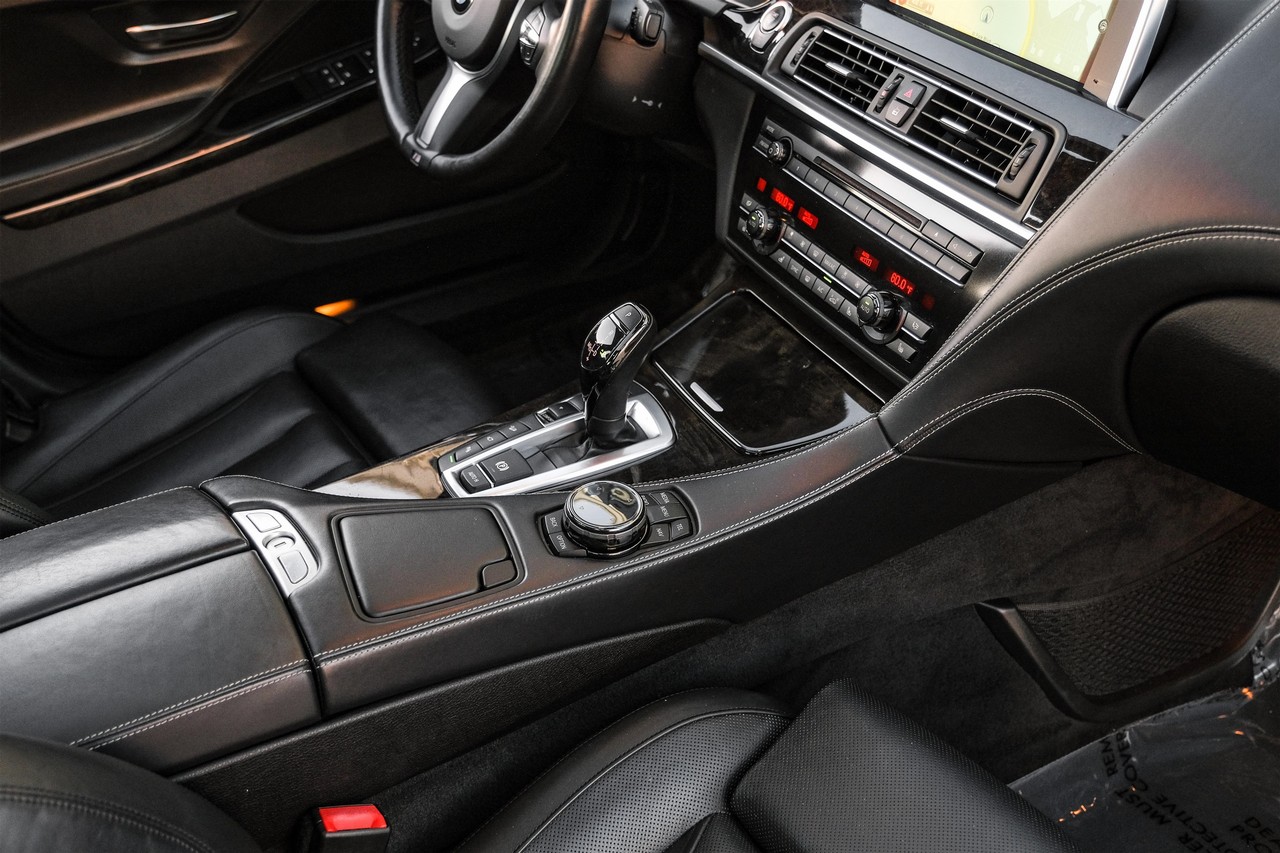BMW 6 Series Vehicle Main Gallery Image 24