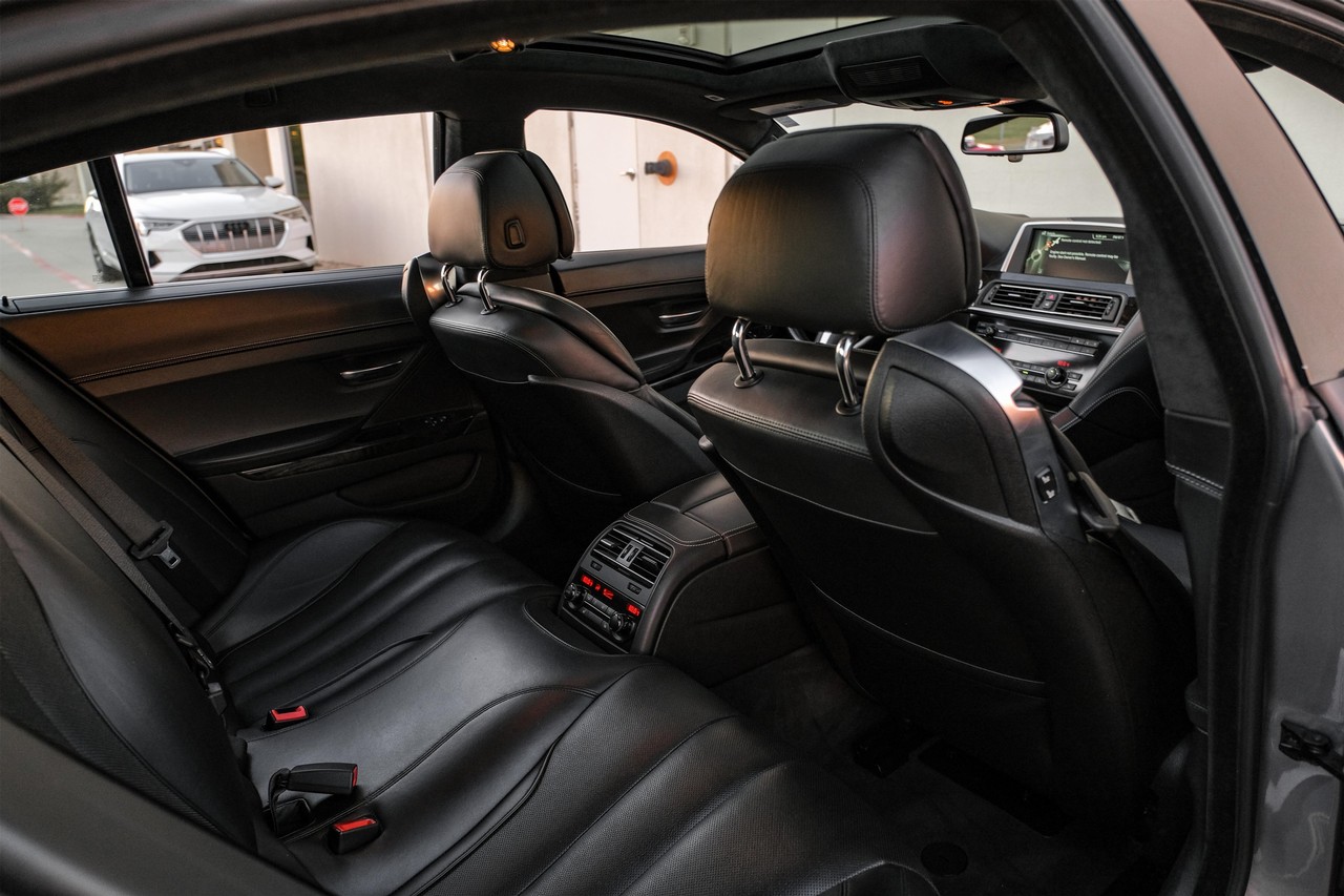 BMW 6 Series Vehicle Main Gallery Image 37