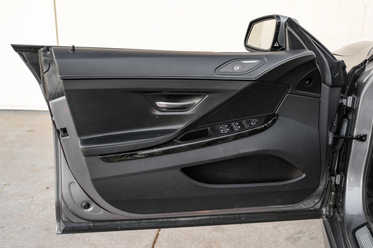 BMW 6 Series Vehicle Main Gallery Image 41