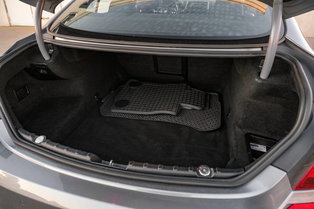 BMW 6 Series Vehicle Main Gallery Image 50