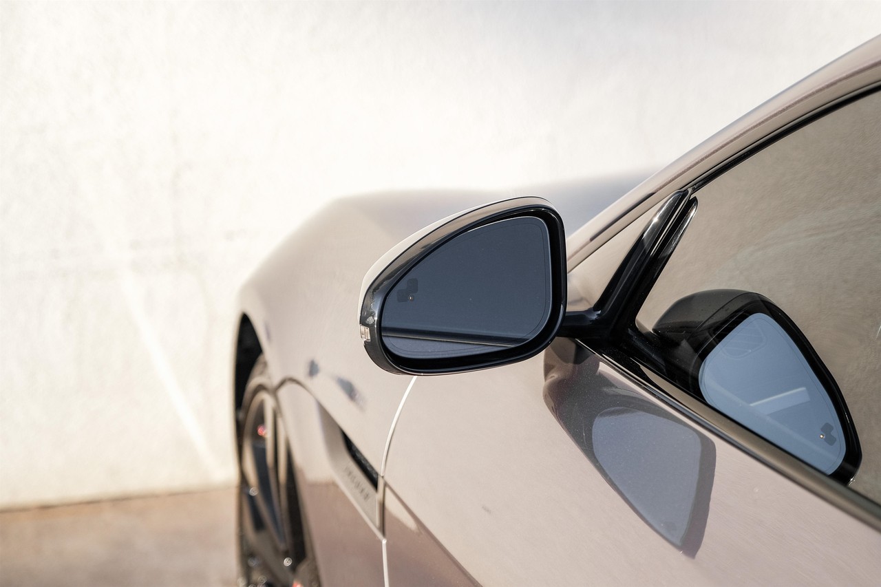 Jaguar F-Type Vehicle Main Gallery Image 34