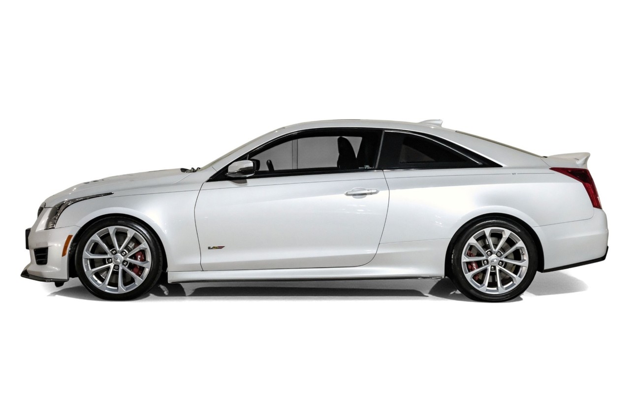 Cadillac ATS-V Coupe Vehicle Main Gallery Image 12