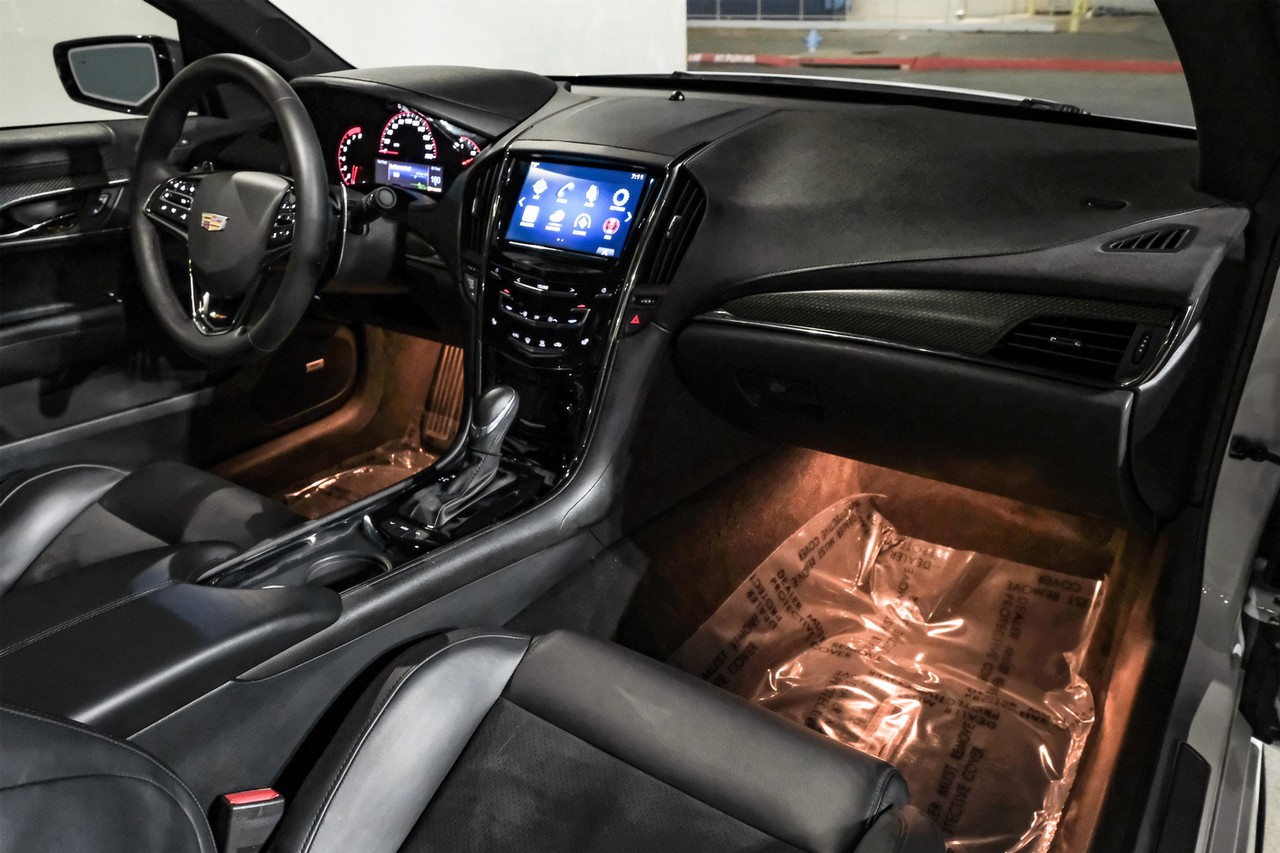 Cadillac ATS-V Coupe Vehicle Main Gallery Image 13