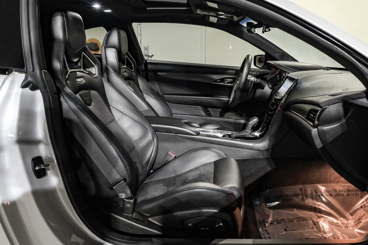 Cadillac ATS-V Coupe Vehicle Main Gallery Image 33