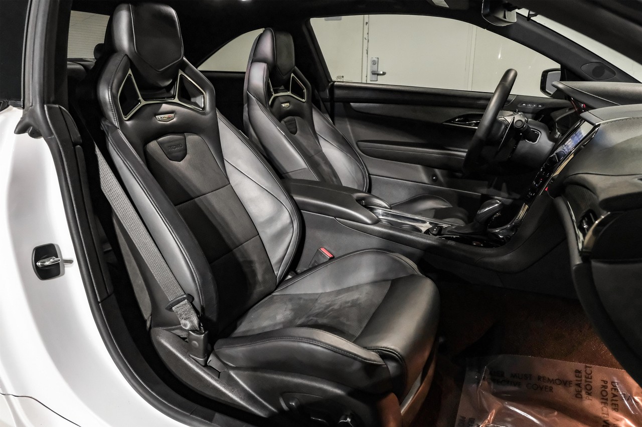 Cadillac ATS-V Coupe Vehicle Main Gallery Image 34