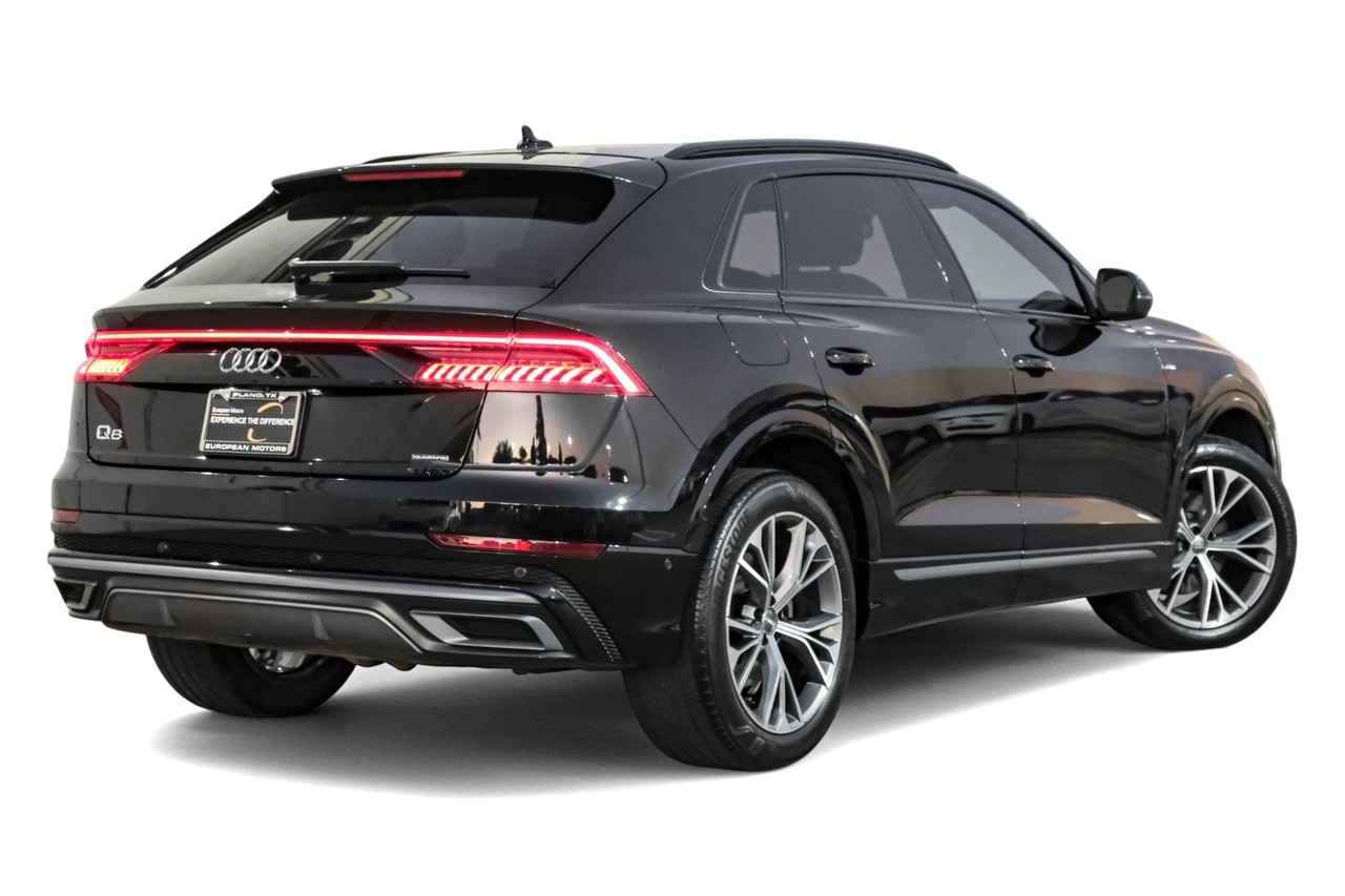 Audi Q8 Vehicle Main Gallery Image 09