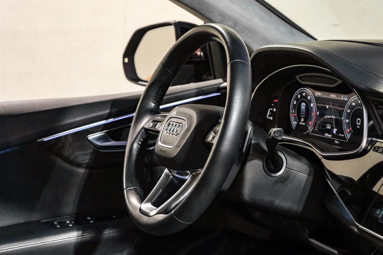 Audi Q8 Vehicle Main Gallery Image 14