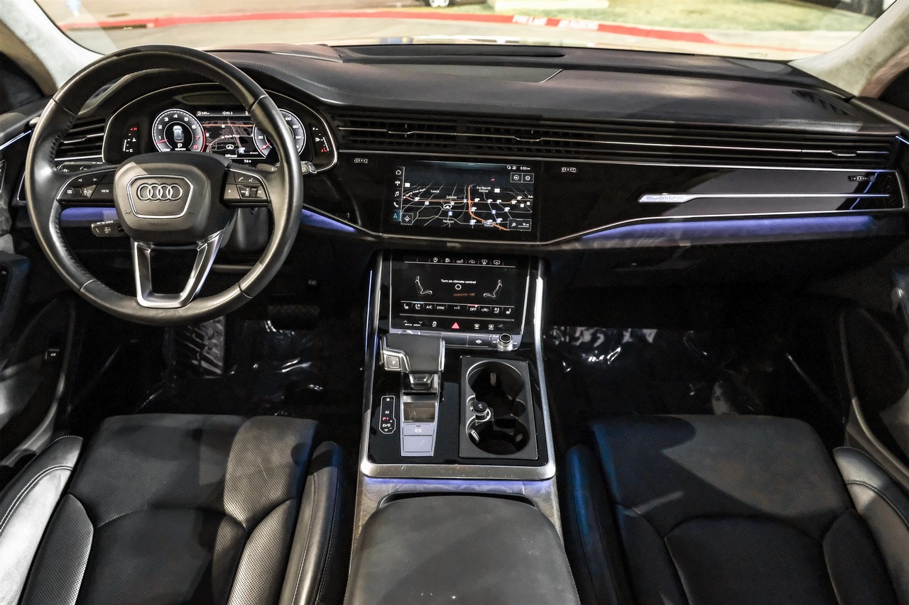 Audi Q8 Vehicle Main Gallery Image 15