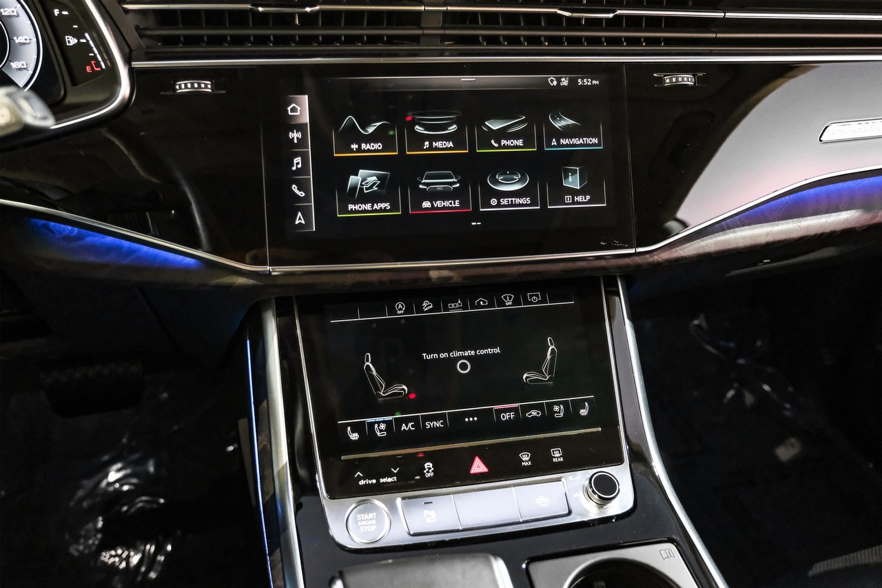 Audi Q8 Vehicle Main Gallery Image 27