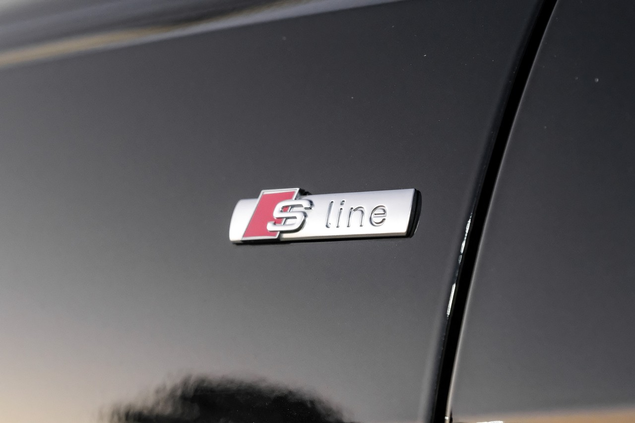 Audi Q8 Vehicle Main Gallery Image 53