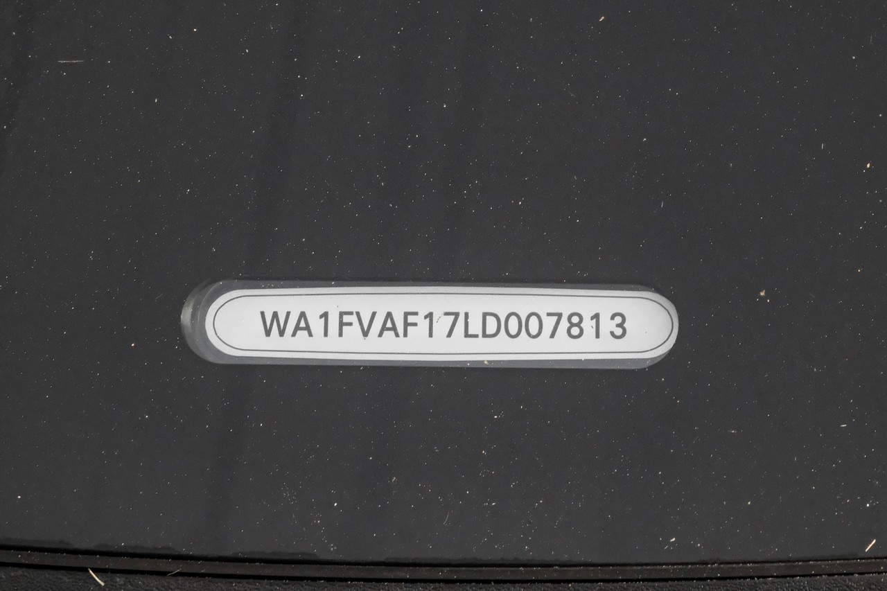 Audi Q8 Vehicle Main Gallery Image 63