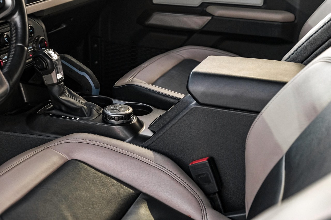 Ford Bronco Vehicle Main Gallery Image 23