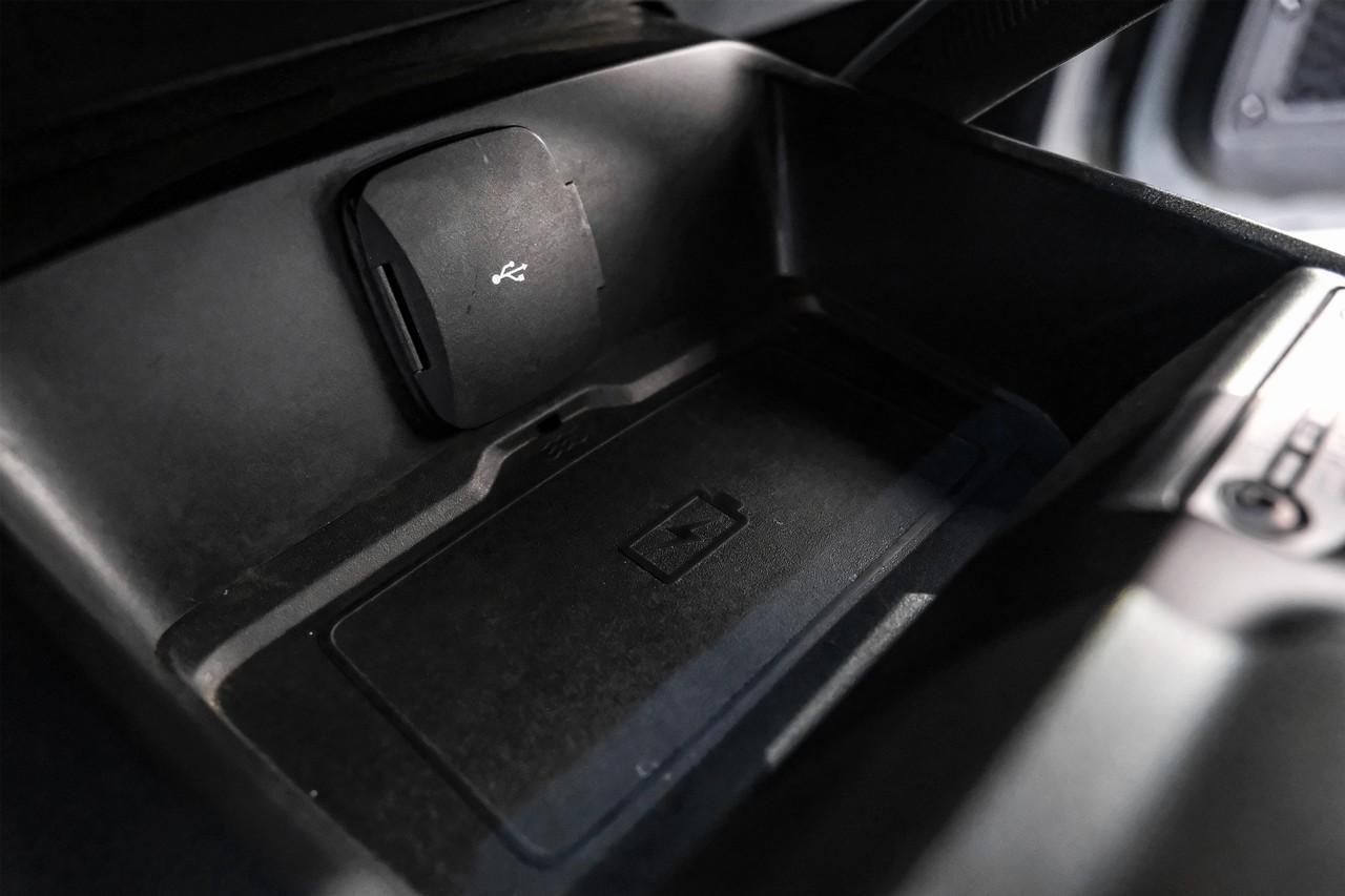 Ford Bronco Vehicle Main Gallery Image 28