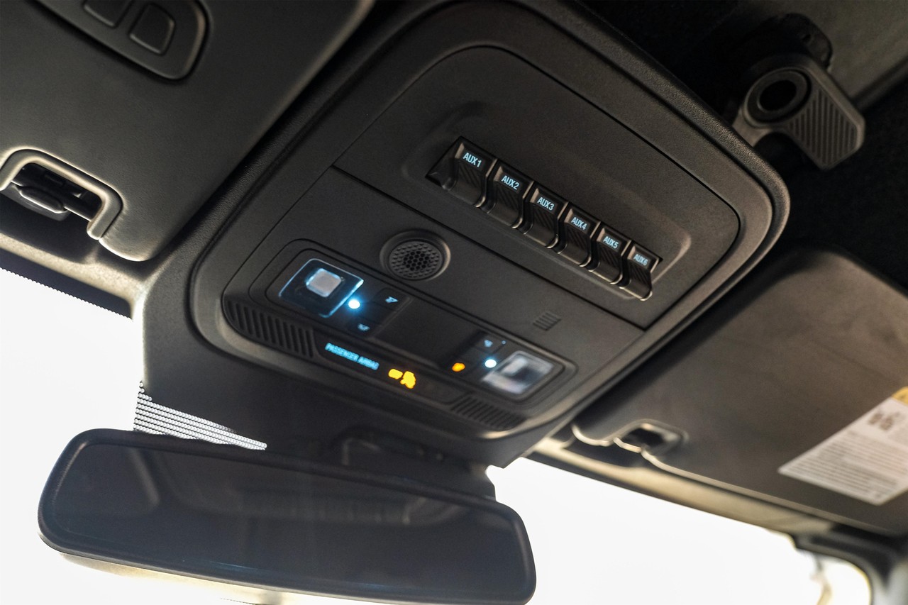 Ford Bronco Vehicle Main Gallery Image 29