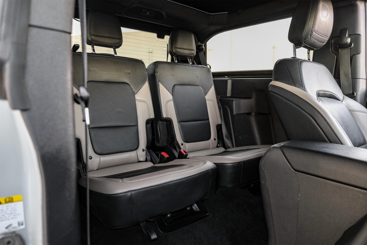 Ford Bronco Vehicle Main Gallery Image 37