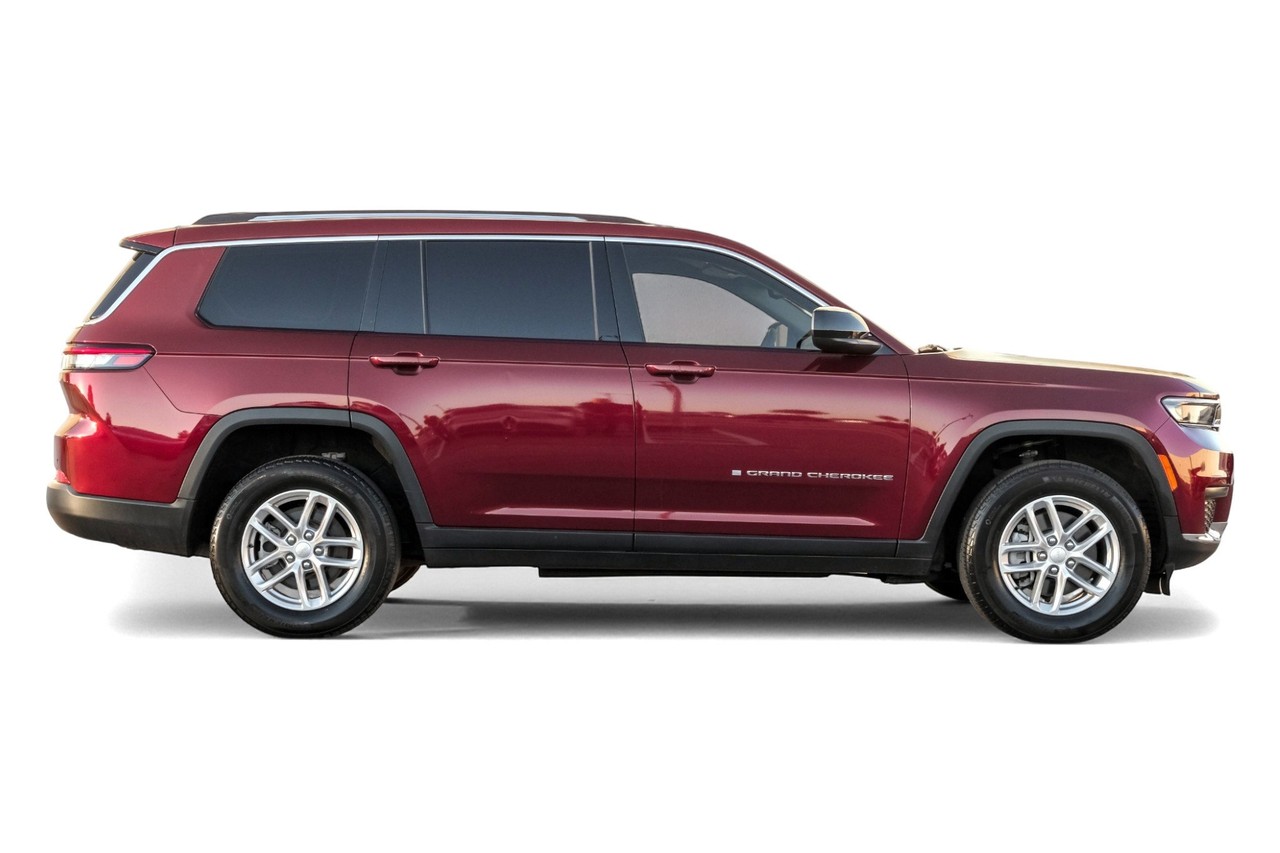 Jeep Grand Cherokee L Vehicle Main Gallery Image 07