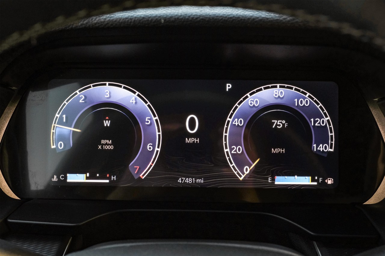 Jeep Grand Cherokee L Vehicle Main Gallery Image 19