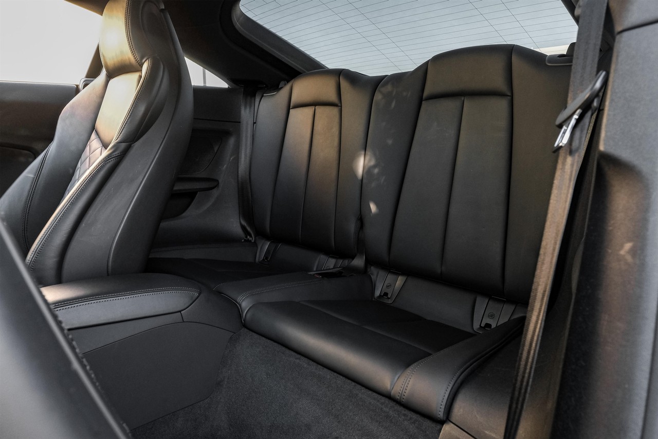 Audi TT Vehicle Main Gallery Image 37