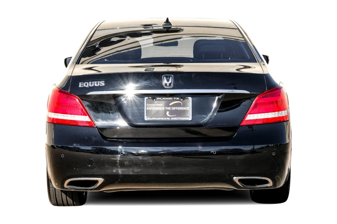 Hyundai Equus Vehicle Main Gallery Image 10
