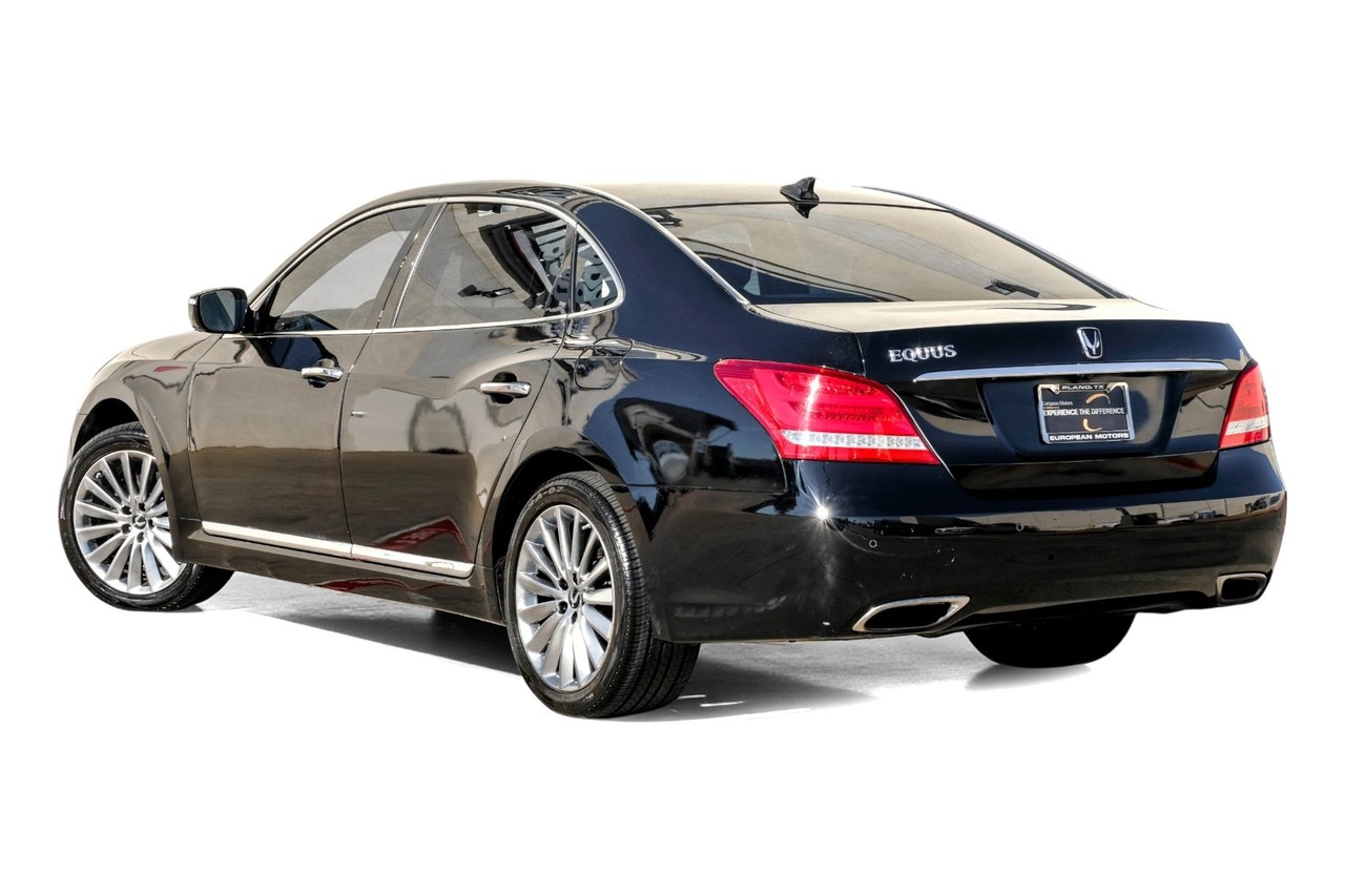 Hyundai Equus Vehicle Main Gallery Image 11