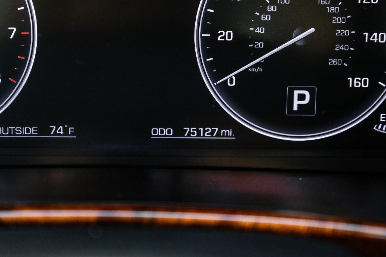 Hyundai Equus Vehicle Main Gallery Image 21