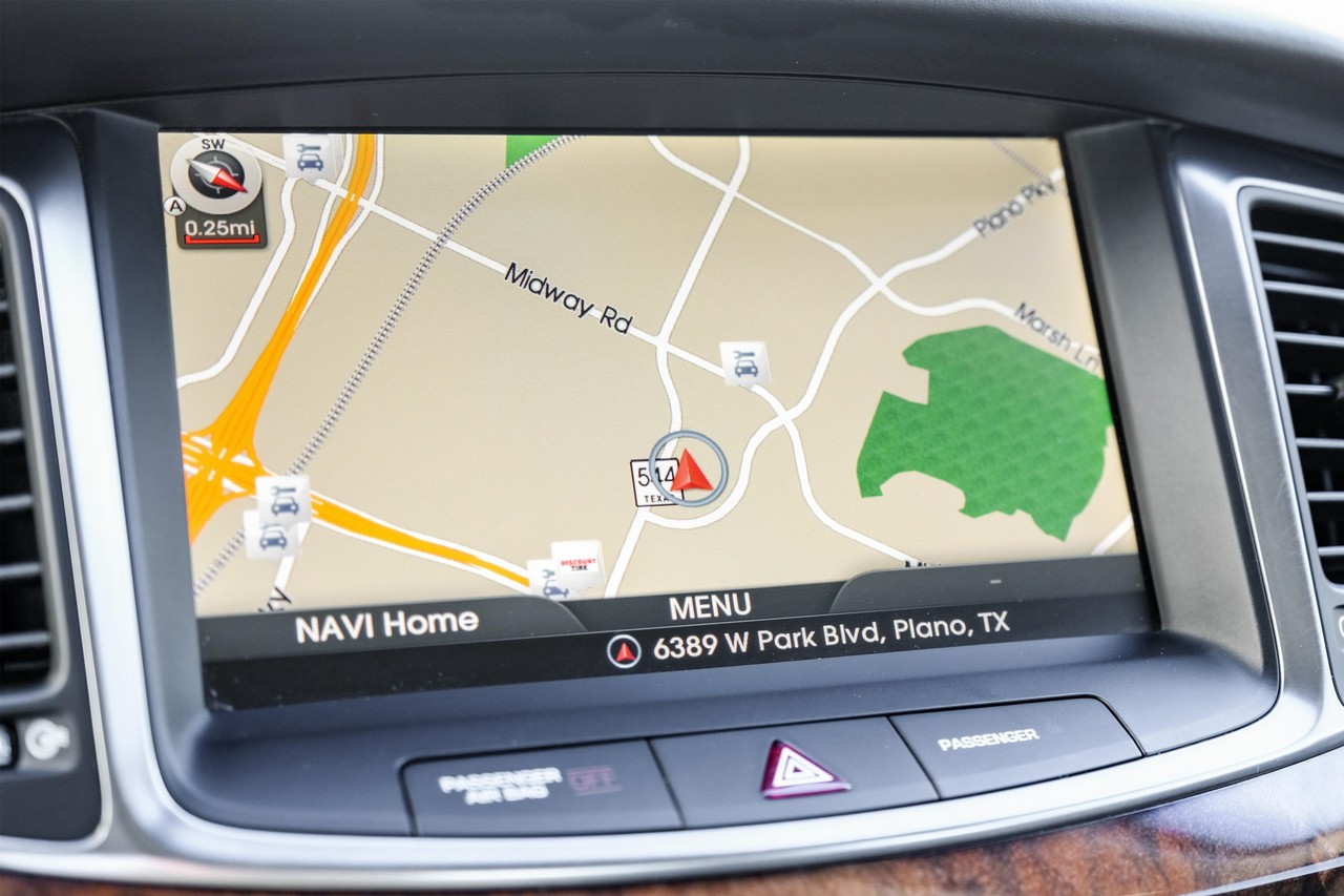 Hyundai Equus Vehicle Main Gallery Image 22