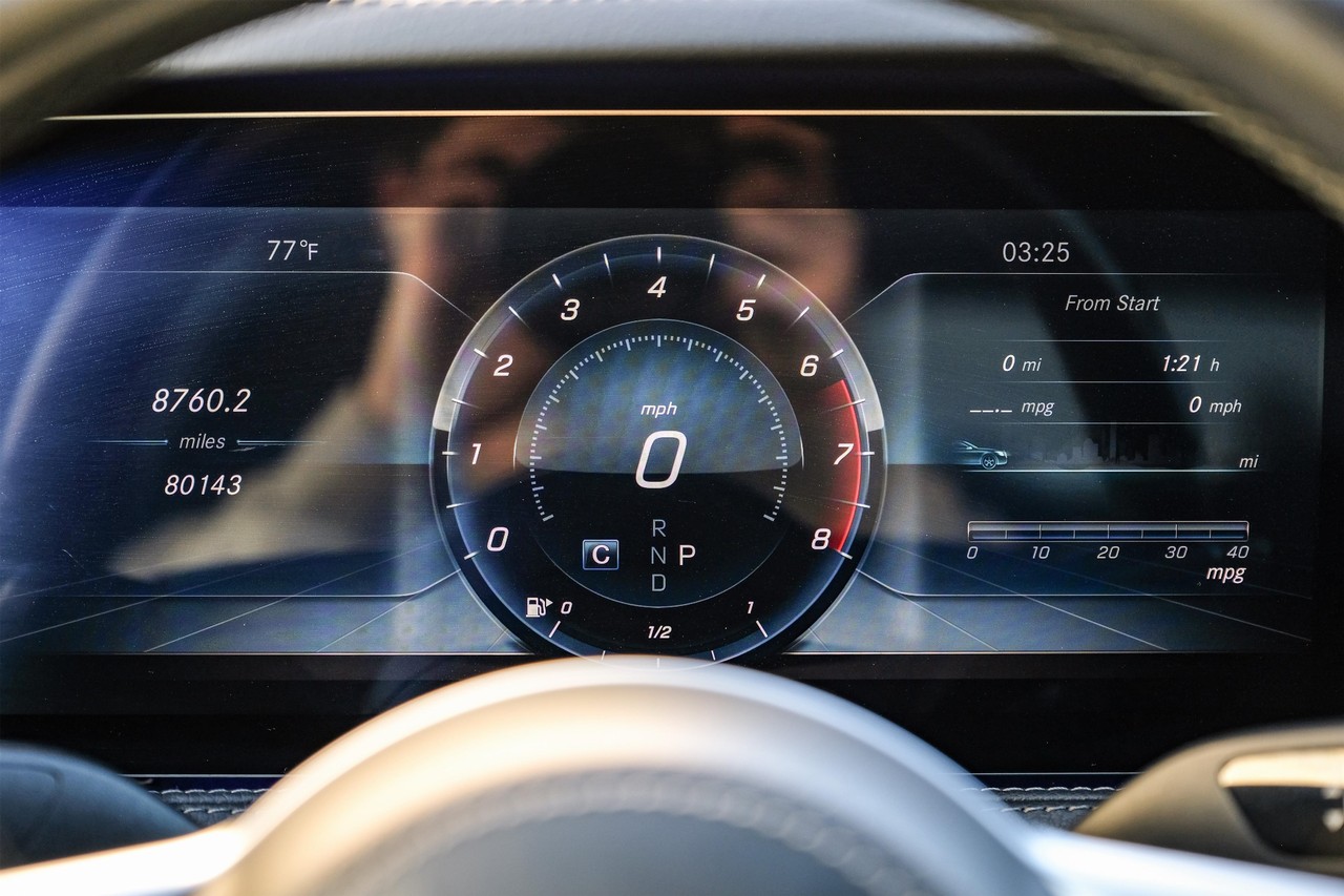 Mercedes-Benz S-Class Vehicle Main Gallery Image 20