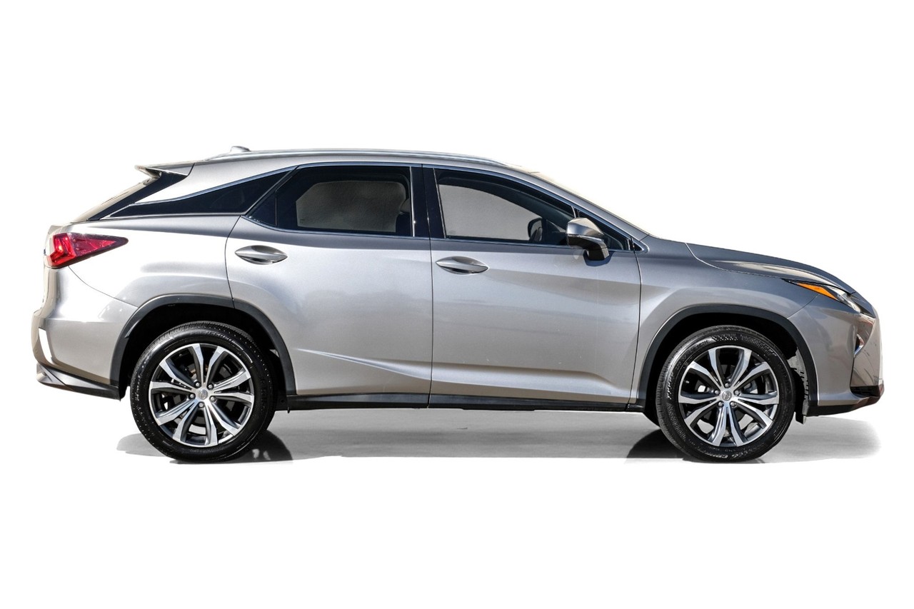 Lexus RX Vehicle Main Gallery Image 08