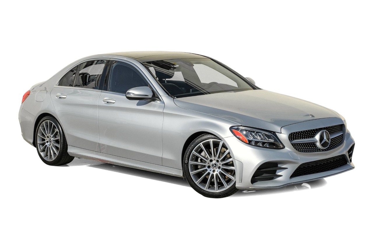 Mercedes-Benz C 300 Vehicle Main Gallery Image 07