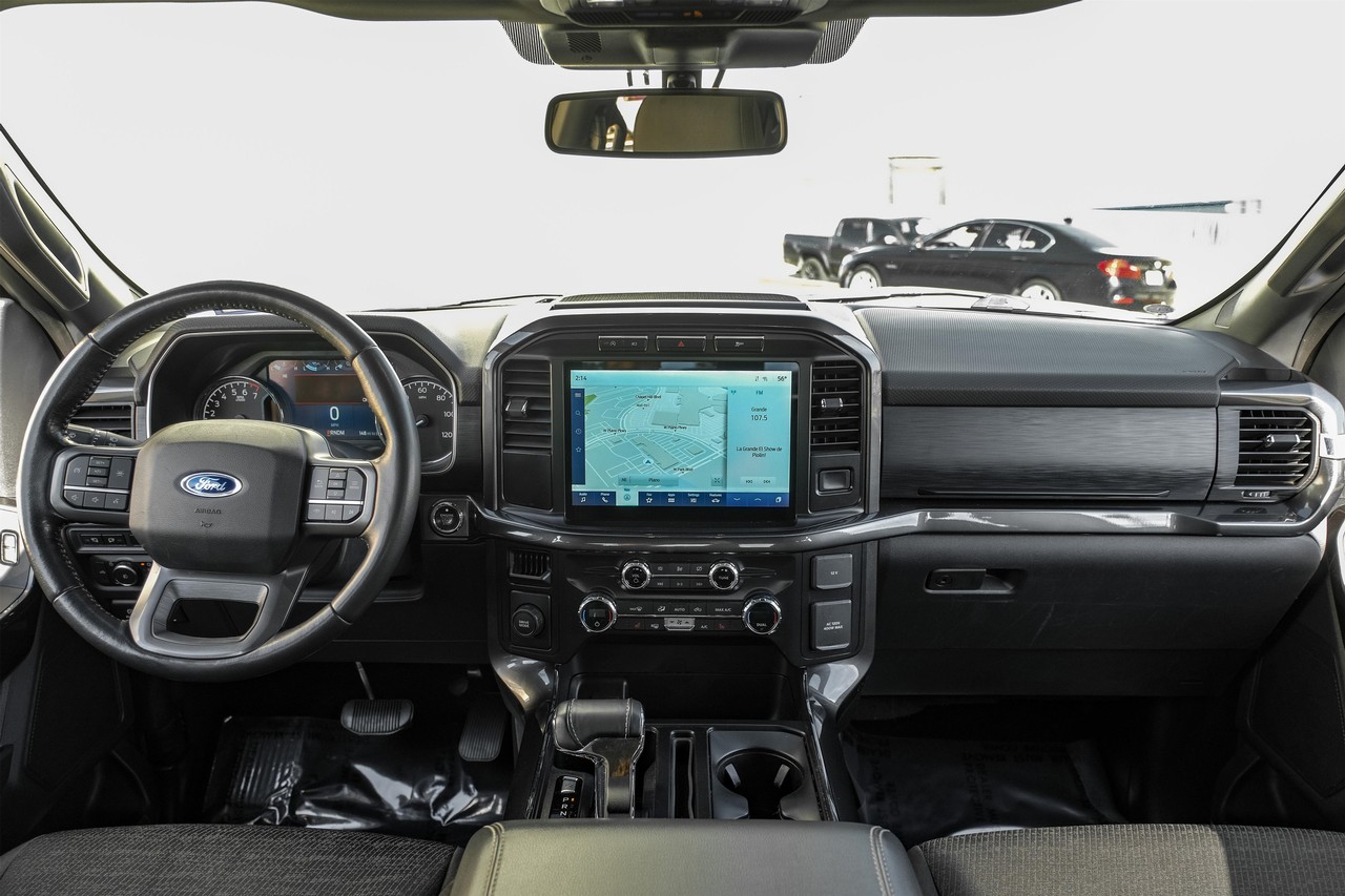 Ford F-150 Vehicle Main Gallery Image 14